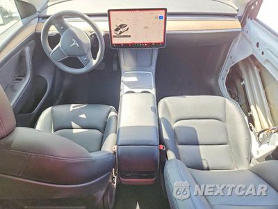 Zdjęcie 8 z 13 samochodu: 2022 TESLA MODEL Y VIN:7SAYGDEE8NA011296 - miniatura