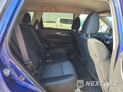 Zdjęcie 11 z 13 samochodu: 2018 NISSAN ROGUE S VIN:KNMAT2MT7JP527716 - miniatura