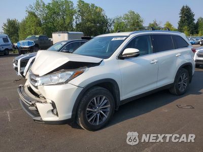 2019 TOYOTA HIGHLANDER XLE 5TDJZRFH0KS574206 - główne zdjęcie licytacji z USA - miniatura