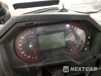 Zdjęcie 8 z 10 samochodu: 2022 POLARIS RZR XP 4 1000 UTILITY VEHICLE VIN:3NSN4E990NF588997 - miniatura