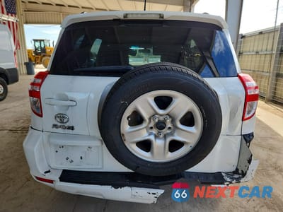 Zdjęcie 6 z 13 samochodu: 2012 TOYOTA RAV4 BASE VIN:JTMZF4DV0C5043246 - miniatura