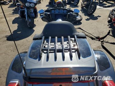 Zdjęcie 6 z 10 samochodu: 2022 HARLEY-DAVIDSON FLHTCUTG VIN:1HD1MAF21NB852794 - miniatura