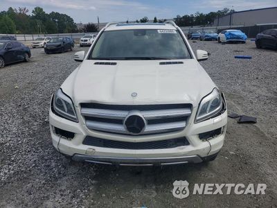 Piąte zdjęcie samochodu w środku: 2014 MERCEDES-BENZ GL 450 4MATIC VIN:4JGDF7CE3EA293373 - miniatura