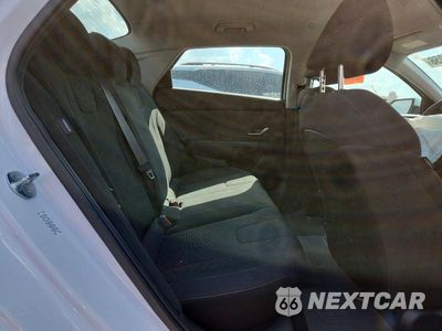 Zdjęcie 10 z 12 samochodu: 2024 HYUNDAI ELANTRA SE VIN:KMHLL4DG3RU829424 - miniatura