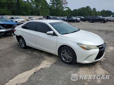 Czwarte zdjęcie samochodu z boku: 2015 TOYOTA CAMRY SE VIN:4T1BF1FK2FU917198 - miniatura