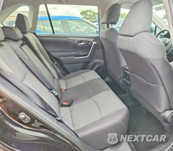 Zdjęcie 11 z 13 samochodu: 2020 TOYOTA RAV4 XLE VIN:2T3P1RFV6LW120758 - miniatura