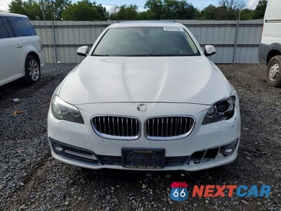 Piąte zdjęcie samochodu w środku: 2016 BMW 528 I VIN:WBA5A5C56GD526477 - miniatura