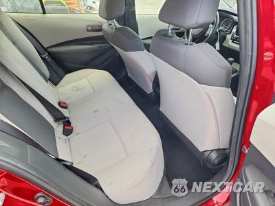 Zdjęcie 10 z 13 samochodu: 2022 TOYOTA COROLLA LE VIN:JTDEPMAE2NJ226125 - miniatura
