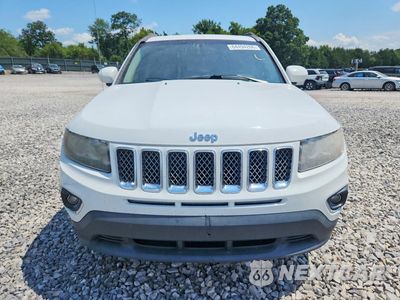 Piąte zdjęcie samochodu w środku: 2016 JEEP COMPASS LATITUDE VIN:1C4NJDEB7GD558838 - miniatura