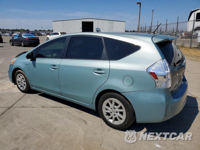 Drugie zdjęcie samochodu z przodu: 2014 TOYOTA PRIUS V THREE VIN:JTDZN3EU2E3332159 - miniatura