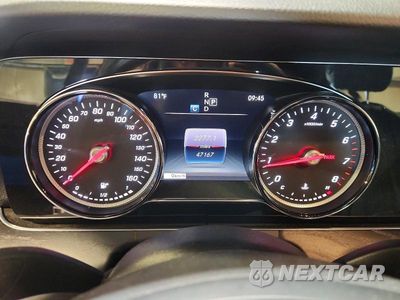 Zdjęcie 9 z 12 samochodu: 2018 MERCEDES-BENZ E 300 4MATIC VIN:WDDZF4KB3JA478359 - miniatura