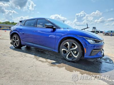 Czwarte zdjęcie samochodu z boku: 2022 KIA EV6 GT LINE VIN:KNDC4DLC5N5055990 - miniatura