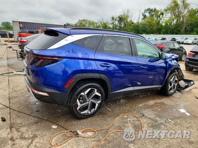 Trzecie zdjęcie samochodu z tyłu: 2024 HYUNDAI TUCSON LIMITED VIN:5NMJECDE9RH301022 - miniatura