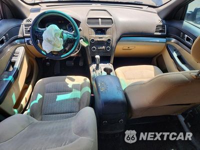 Zdjęcie 8 z 13 samochodu: 2016 FORD EXPLORER VIN:1FM5K8B82GGB42011 - miniatura
