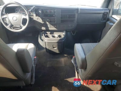 Zdjęcie 8 z 13 samochodu: 2014 CHEVROLET EXPRESS G3500 LT VIN:1GAZG1FA9E1167377 - miniatura