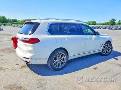 Trzecie zdjęcie samochodu z tyłu: 2019 BMW X7 XDRIVE50I VIN:5UXCX4C53KLS36228 - miniatura