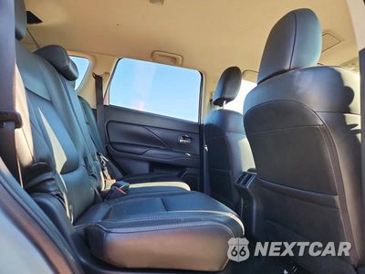 Zdjęcie 11 z 14 samochodu: 2019 MITSUBISHI OUTLANDER SE VIN:JA4AZ3A34KZ018465 - miniatura