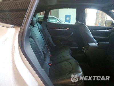 Zdjęcie 11 z 13 samochodu: 2017 MASERATI LEVANTE S VIN:ZN661YUA6HX236145 - miniatura
