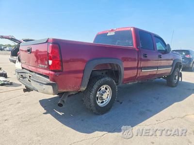 Trzecie zdjęcie samochodu z tyłu: 2004 CHEVROLET SILVERADO K2500 HEAVY DUTY VIN:1GCHK23264F211387 - miniatura