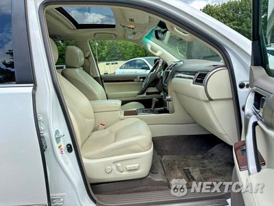 Piąte zdjęcie samochodu w środku: 2013 LEXUS GX 460 VIN:JTJBM7FX8D5055487 - miniatura