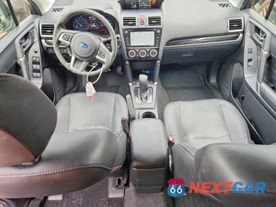 Zdjęcie 8 z 12 samochodu: 2017 SUBARU FORESTER 2.5I TOURING VIN:JF2SJAWC4HH556470 - miniatura