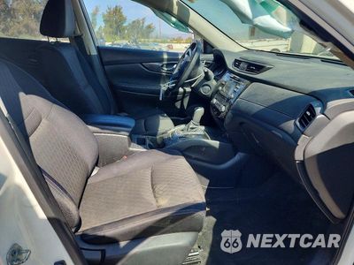 Zdjęcie 7 z 12 samochodu: 2017 NISSAN ROGUE SV VIN:JN8AT2MT3HW133988 - miniatura