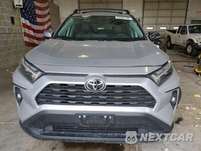 Piąte zdjęcie samochodu w środku: 2025 TOYOTA RAV4 XLE PREMIUM VIN:2T3A1RFV5SW622598 - miniatura