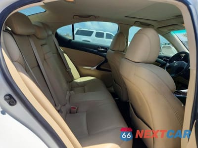 Zdjęcie 10 z 13 samochodu: 2007 LEXUS IS 350 VIN:JTHBE262272007785 - miniatura