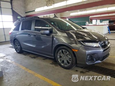 Czwarte zdjęcie samochodu z boku: 2026 HONDA ODYSSEY TOURING VIN:5FNRL6H84TB008975 - miniatura