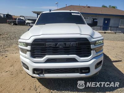Piąte zdjęcie samochodu w środku: 2026 RAM 3500 BIG HORN VIN:3C63R3DL7TG260847 - miniatura