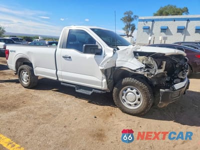 Czwarte zdjęcie samochodu z boku: 2024 FORD F150 XL VIN:1FTMF1LP7RKE95992 - miniatura