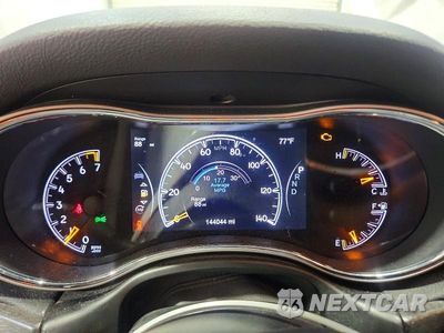 Zdjęcie 9 z 13 samochodu: 2018 JEEP GRAND CHEROKEE LAREDO VIN:1C4RJFAG4JC333899 - miniatura