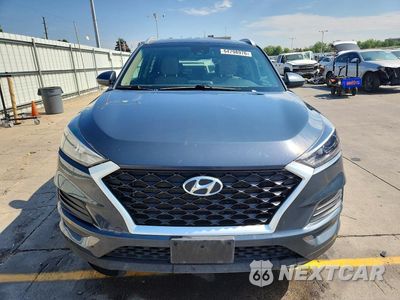 Piąte zdjęcie samochodu w środku: 2021 HYUNDAI TUCSON VALUE VIN:KM8J3CA47MU302992 - miniatura
