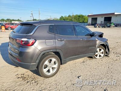 Trzecie zdjęcie samochodu z tyłu: 2021 JEEP COMPASS LATITUDE VIN:3C4NJCBB2MT542535 - miniatura