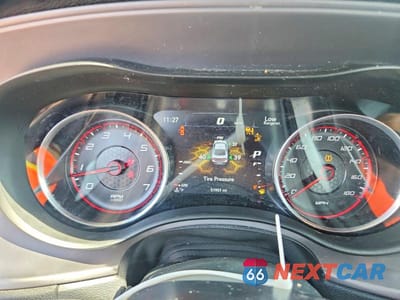 Zdjęcie 9 z 12 samochodu: 2023 DODGE CHARGER SCAT PACK VIN:2C3CDXGJ0PH672241 - miniatura