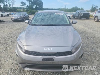 Piąte zdjęcie samochodu w środku: 2024 KIA FORTE LXS VIN:3KPF24AD4RE738188 - miniatura