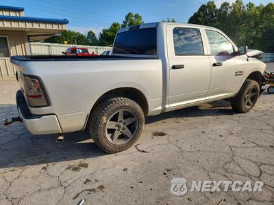 Trzecie zdjęcie samochodu z tyłu: 2016 RAM 1500 ST VIN:1C6RR7KG0GS105532 - miniatura