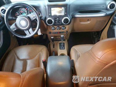 Zdjęcie 8 z 13 samochodu: 2013 JEEP WRANGLER UNLIMITED SAHARA VIN:1C4BJWEG4DL688457 - miniatura