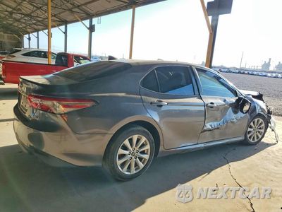 Trzecie zdjęcie samochodu z tyłu: 2019 TOYOTA CAMRY LE VIN:4T1B11HK2KU699625 - miniatura