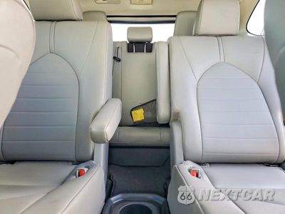 Zdjęcie 10 z 13 samochodu: 2020 TOYOTA HIGHLANDER HYBRID XLE VIN:5TDGARAH9LS501877 - miniatura