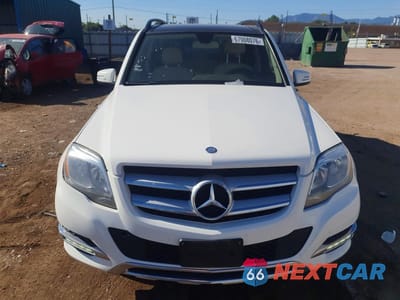 Piąte zdjęcie samochodu w środku: 2015 MERCEDES-BENZ GLK 250 BLUETEC VIN:WDCGG0EB5FG403230 - miniatura