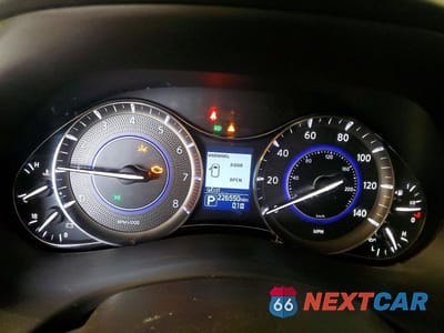 Zdjęcie 9 z 13 samochodu: 2015 INFINITI QX80 BASE VIN:JN8AZ2NE4F9086478 - miniatura
