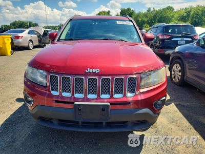 Piąte zdjęcie samochodu w środku: 2016 JEEP COMPASS LATITUDE VIN:1C4NJDEB1GD598932 - miniatura
