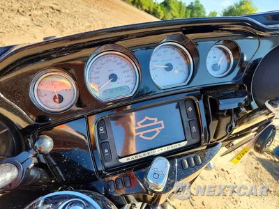 Zdjęcie 7 z 10 samochodu: 2014 HARLEY-DAVIDSON FLHXS STREET GLIDE SPECIAL VIN:1HD1KRM11EB668485 - miniatura
