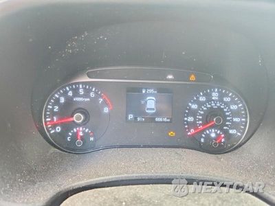 Zdjęcie 9 z 12 samochodu: 2022 KIA SOUL S VIN:KNDJ23AU1N7818370 - miniatura