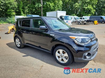 Czwarte zdjęcie samochodu z boku: 2019 KIA SOUL BASE VIN:KNDJN2A2XK7629874 - miniatura