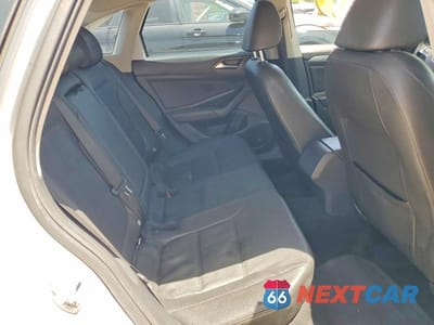 Zdjęcie 10 z 12 samochodu: 2019 VOLKSWAGEN JETTA S VIN:3VWC57BU2KM074220 - miniatura