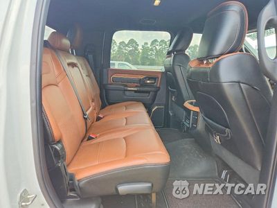 Zdjęcie 10 z 12 samochodu: 2024 RAM 3500 LONGHORN VIN:3C63R3NL2RG191069 - miniatura