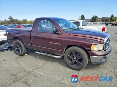 Czwarte zdjęcie samochodu z boku: 2004 DODGE RAM 1500 ST VIN:1D7HA16D34J200683 - miniatura