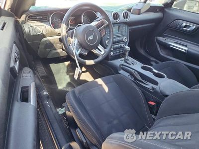 Zdjęcie 8 z 12 samochodu: 2018 FORD MUSTANG VIN:1FA6P8TH4J5122988 - miniatura